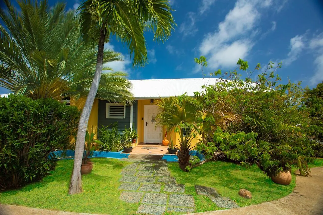 Spacious Villa With Ocean And Mountain View-4 Beds Cul de Sac